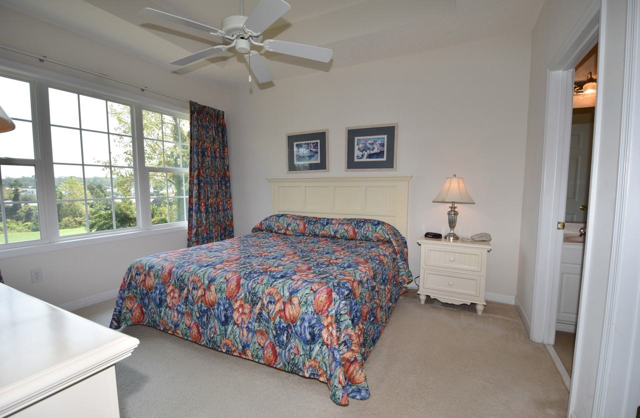 5801 Oyster Catcher Dr #1632 - Photo 6 of 13