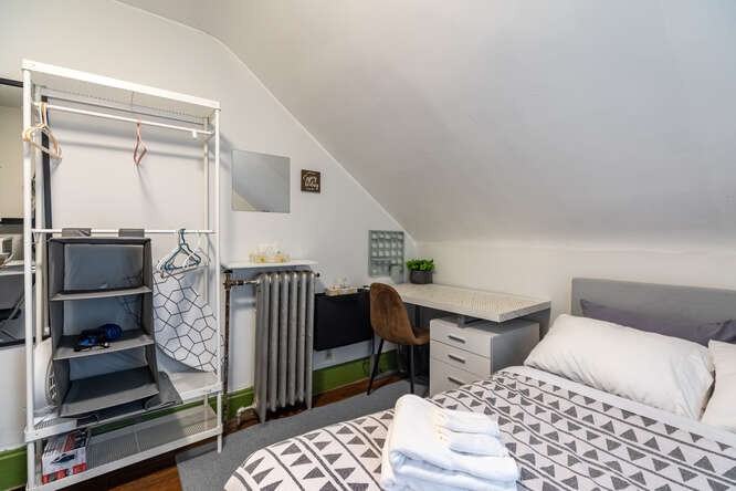 5278 South Street #B3