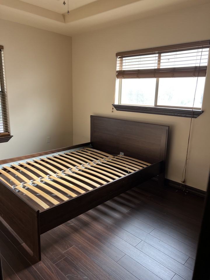 325 Primrose Avenue - Photo 2 of 15