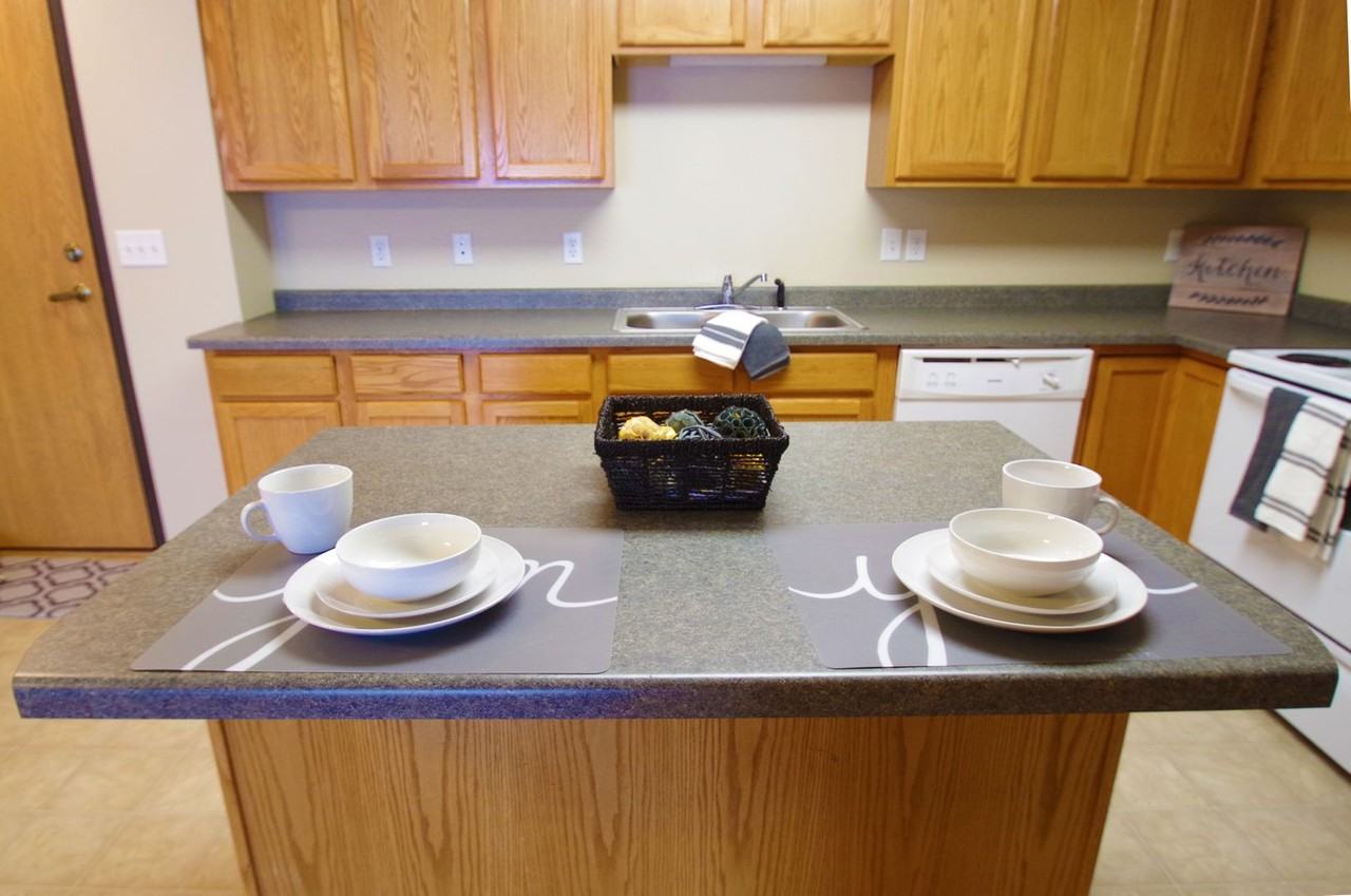 Belcastle Apartments - Photo 7 of 45