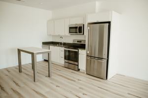 featured image of 118 N Durkee St