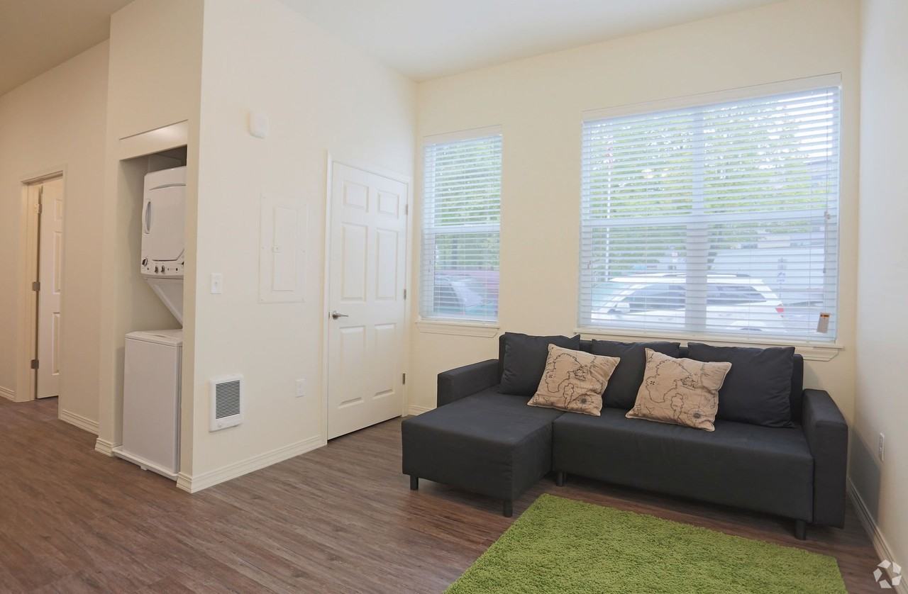 Cathedral Flats (Ivan 3) - Photo 2 of 44