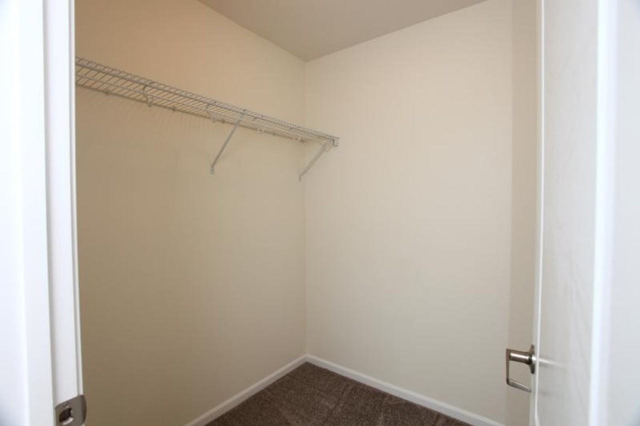 Cottonwood Crossing - Photo 6 of 45
