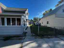 featured image of 309 S 33rd St