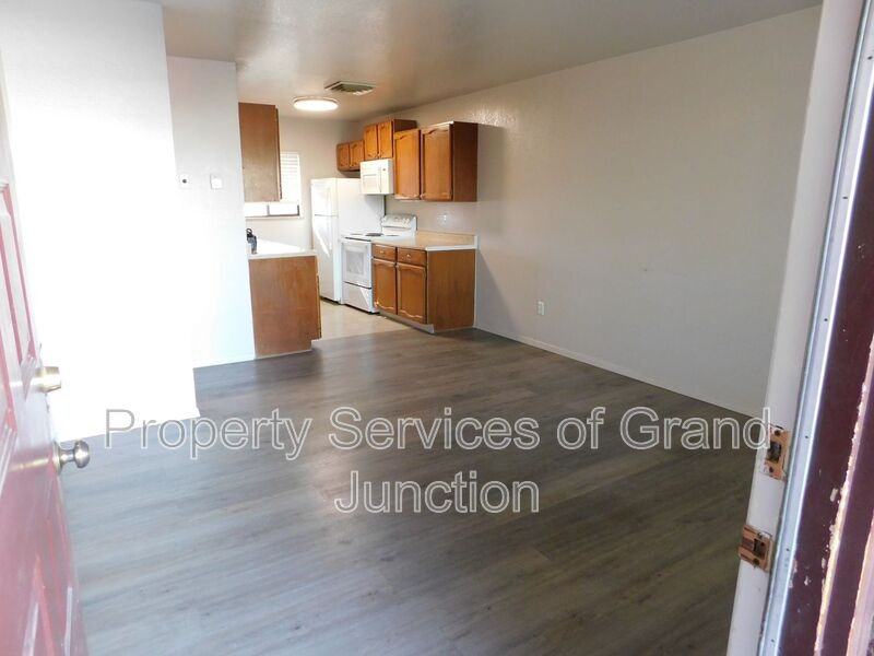 1302 Glenwood Ave #104 - Photo 2 of 7