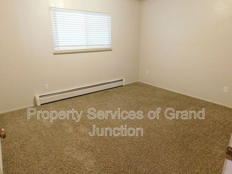 1302 Glenwood Ave #104 - Photo 5 of 7