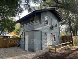 115 W Plymouth St #C - Photo 1 of 1