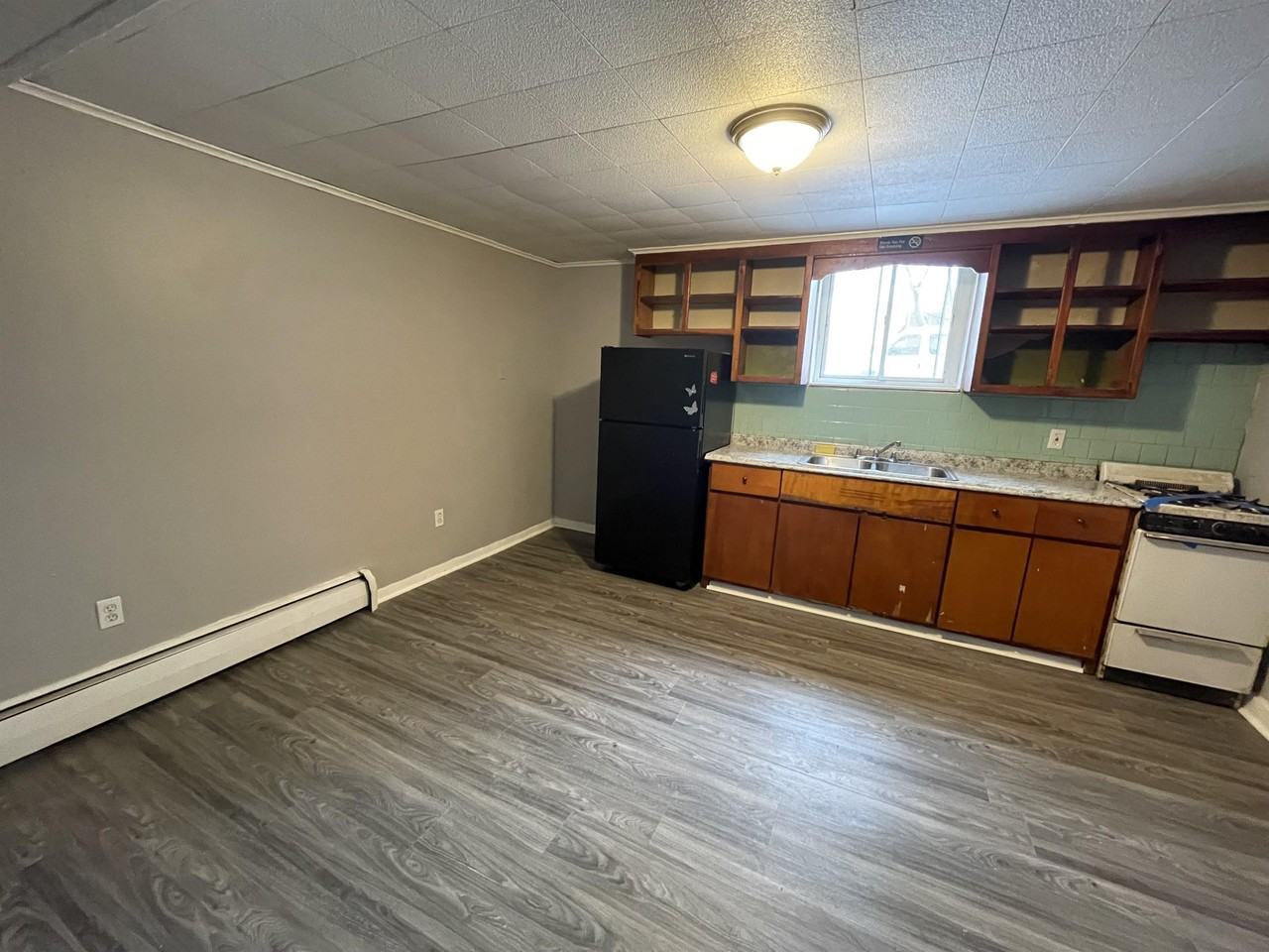 335 Buffalo Street - Photo 2 of 6