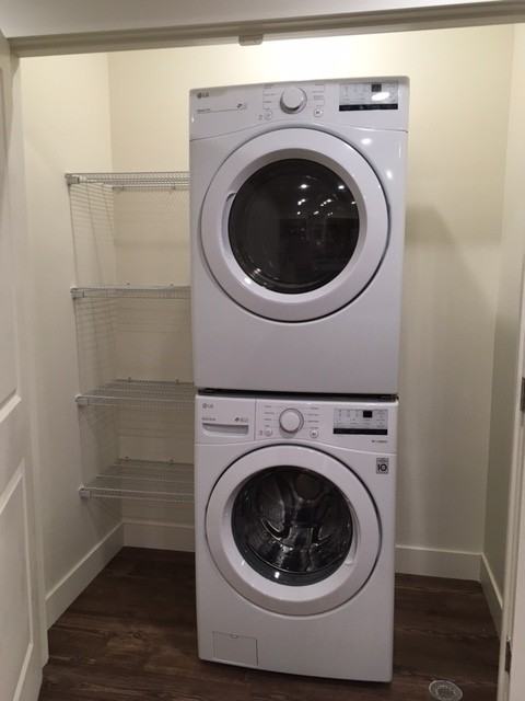 670 East 700 North - Photo 7 of 17