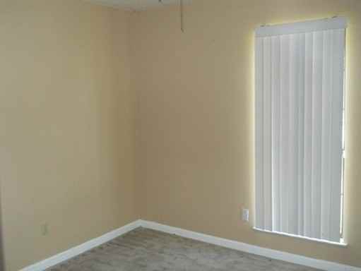 3705 Ambassador Ln - Photo 3 of 8