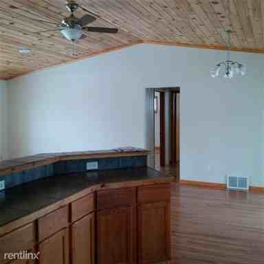 1739 Long Bridge Rd - Photo 3 of 6