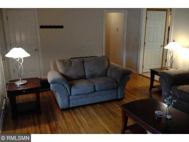 2614 Arbor Dr - Photo 2 of 17