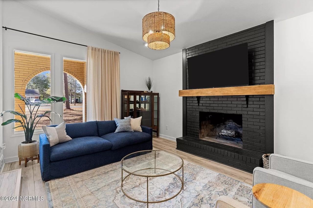 308 Stuart Ave #NA - Photo 5 of 16