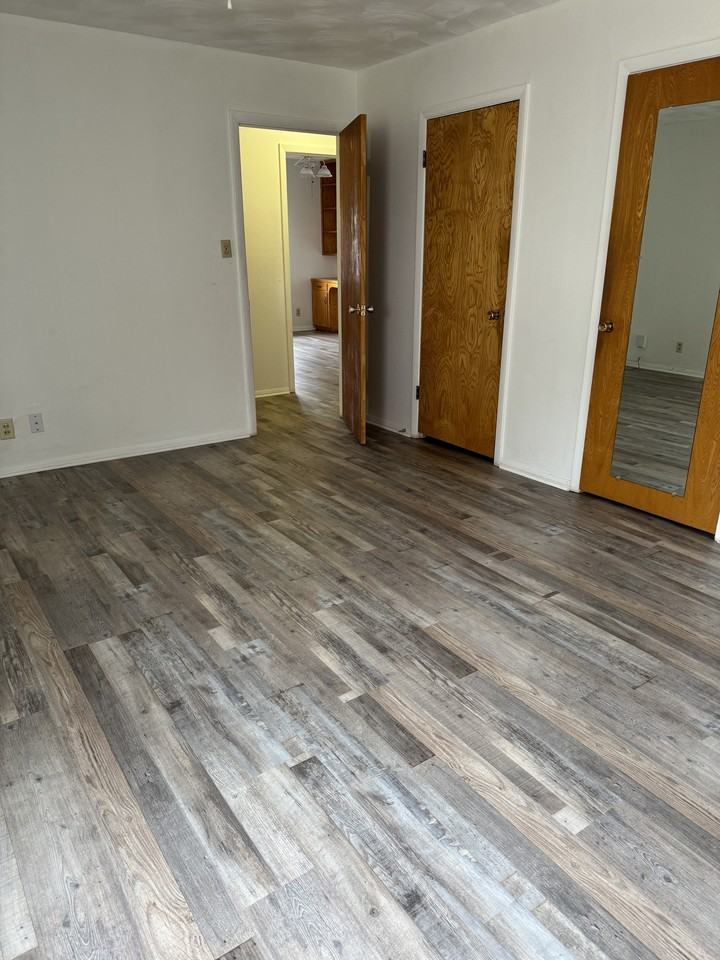 111 Timothy Trail #NA - Photo 2 of 12