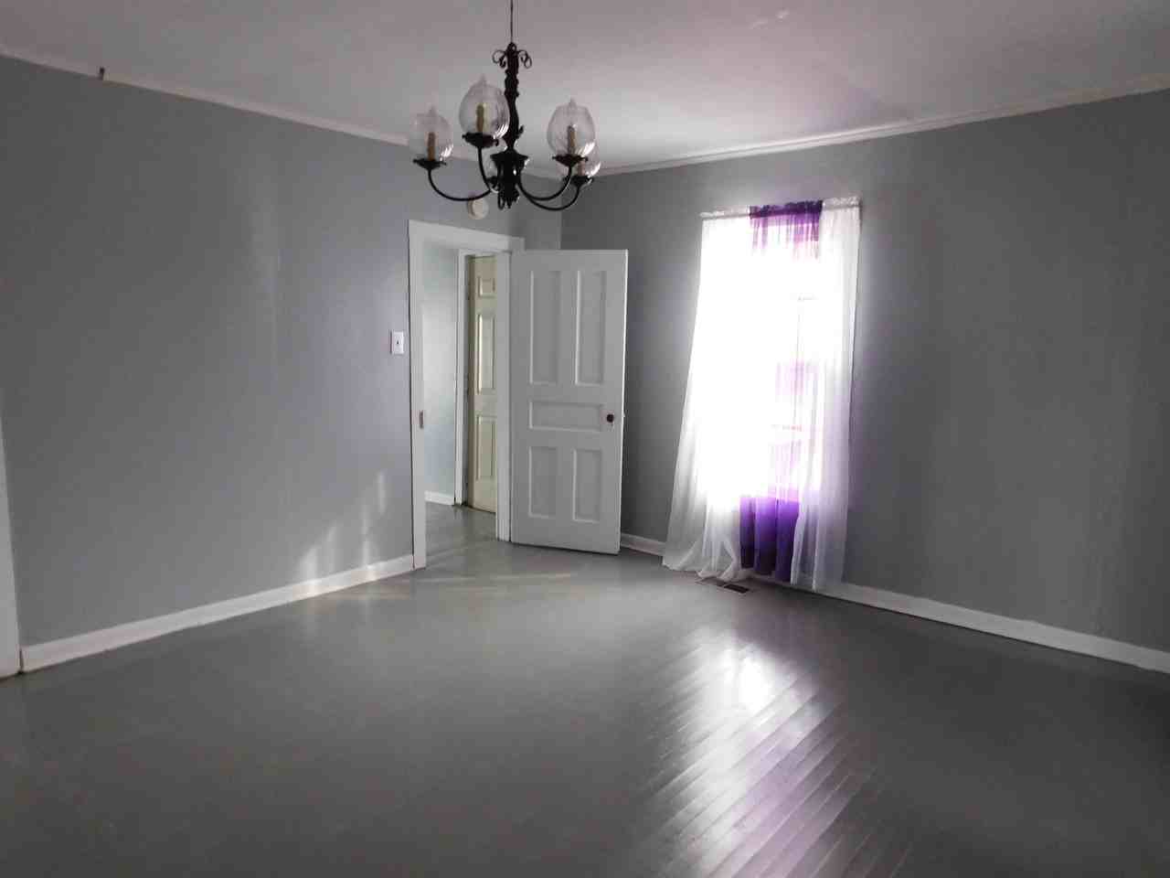 1402 Broad St #1 - Photo 7 of 12