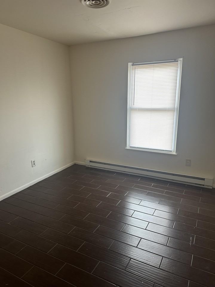 1610 Hobson Rd #1610 - Photo 5 of 10