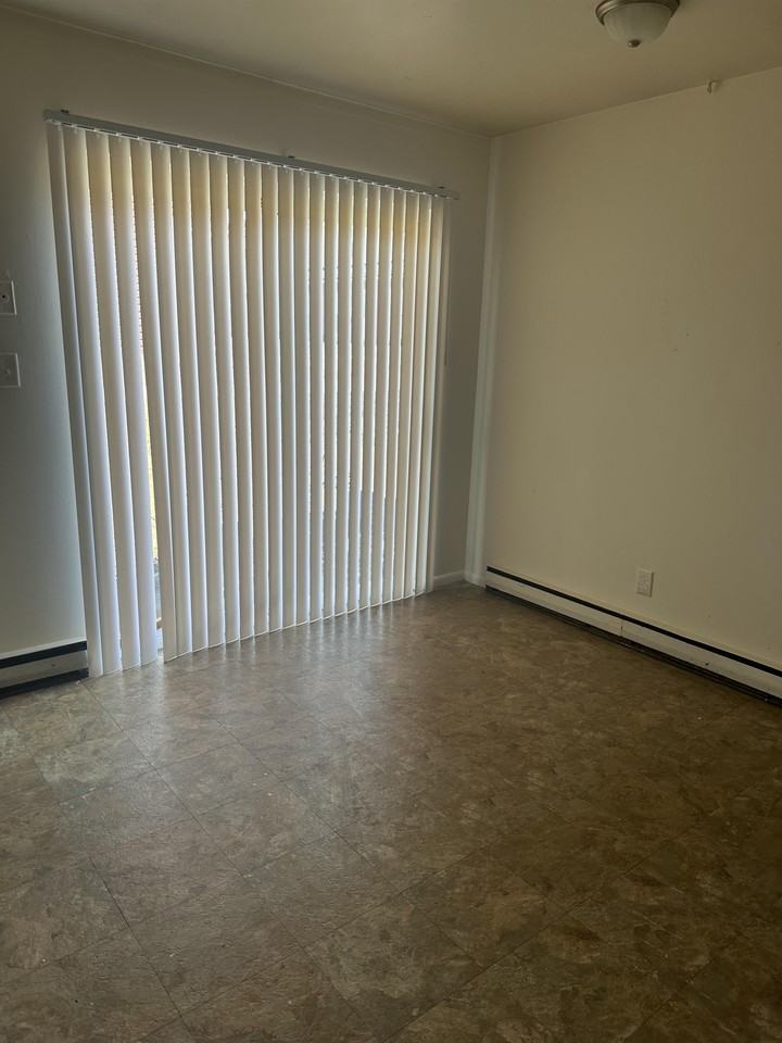 1610 Hobson Rd #1610 - Photo 4 of 10