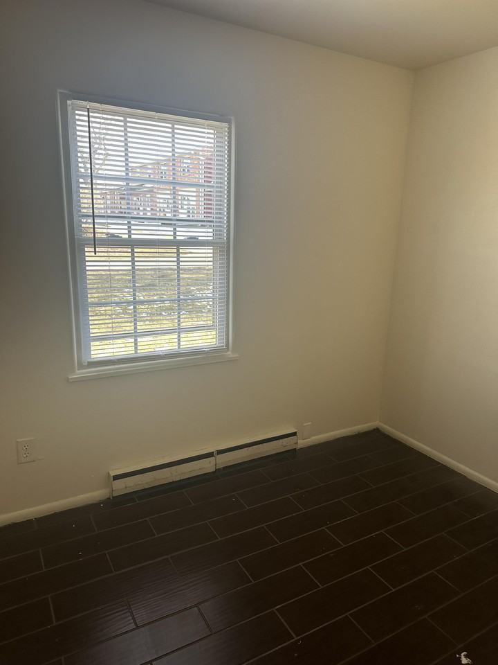 1610 Hobson Rd #1610 - Photo 7 of 10