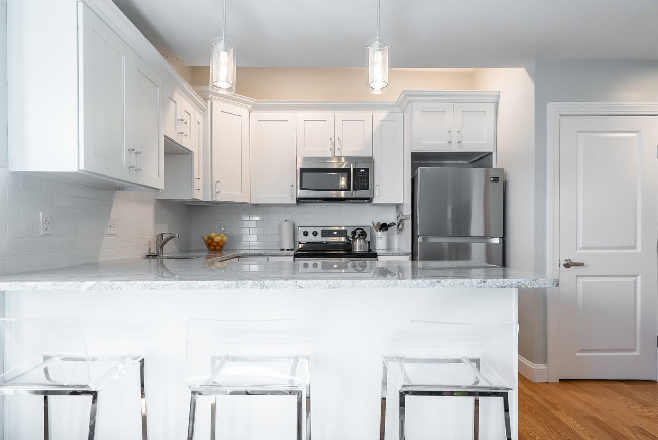 11 Plymouth St #3B - Photo 4 of 20