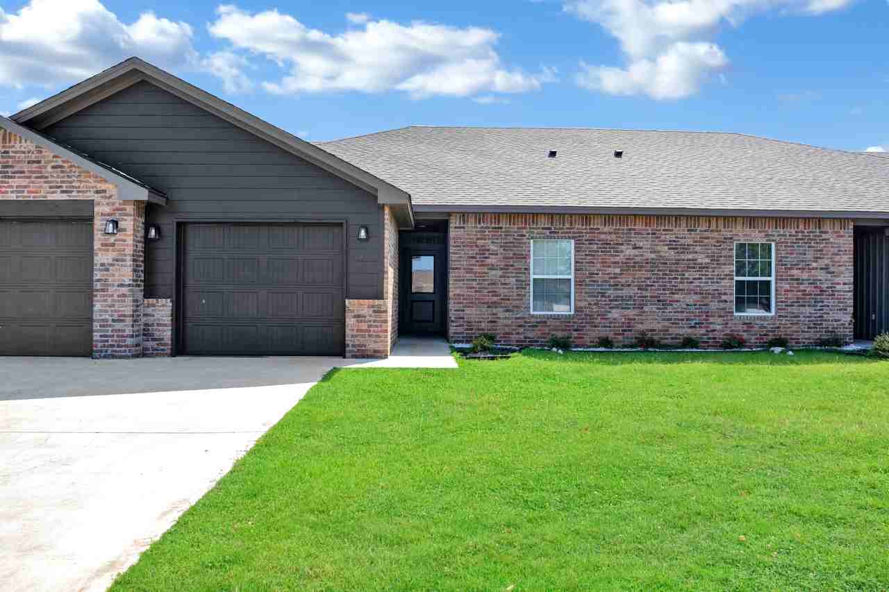 8535 Cedar Oaks Dr #B - Photo 3 of 18