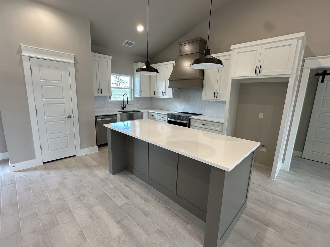 120 Mcbryde Ln #NA - Photo 3 of 15