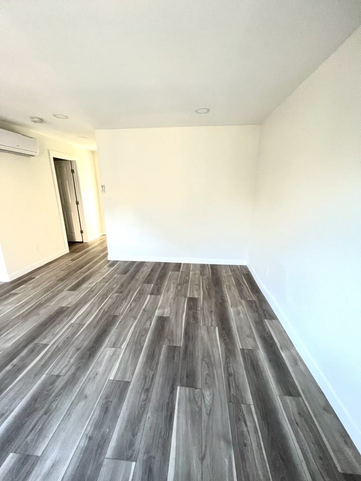 5536 Callister Ave #NA - Photo 2 of 10