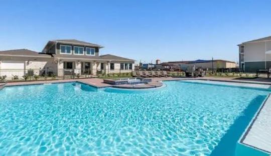 AOG Living 2 of 4