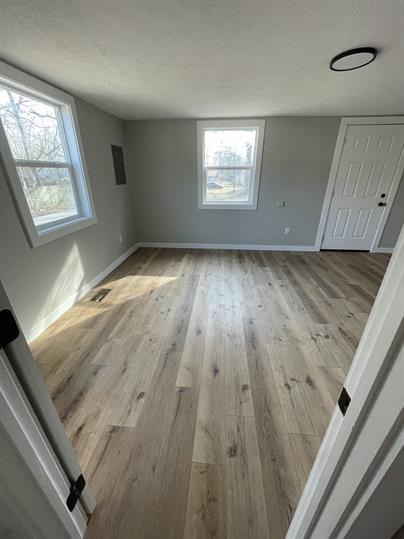 222 Fairmont Ave #B - Photo 2 of 12