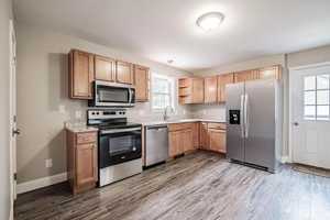 featured image of 14 Hemlock Dr #1