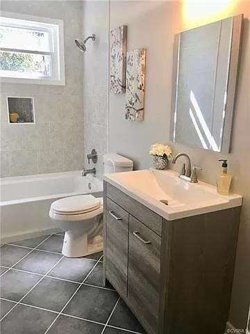 943 Kingsway Rd - Photo 7 of 21