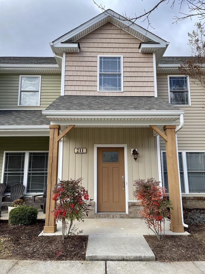 211 Portico St, Lynchburg, VA 24502, USA 2 unit Rentals Zumper