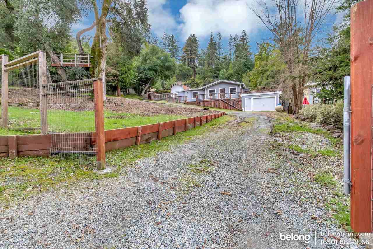 220 Meadow Dr - Photo 2 of 29