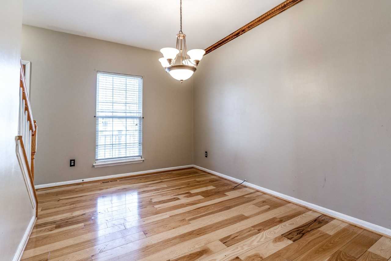 1721 Grande View Ave - Photo 2 of 38