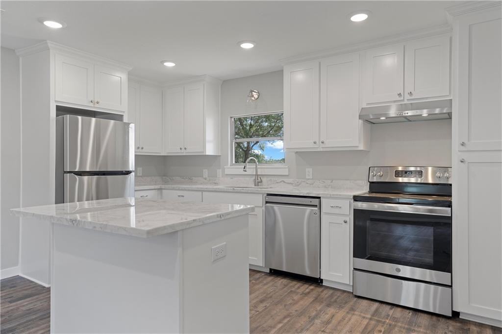 198 County Road 483 - Photo 7 of 19