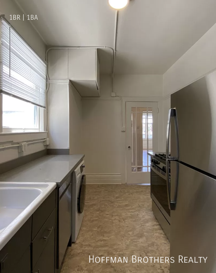 1517 Pine St #3 - Photo 3 of 11