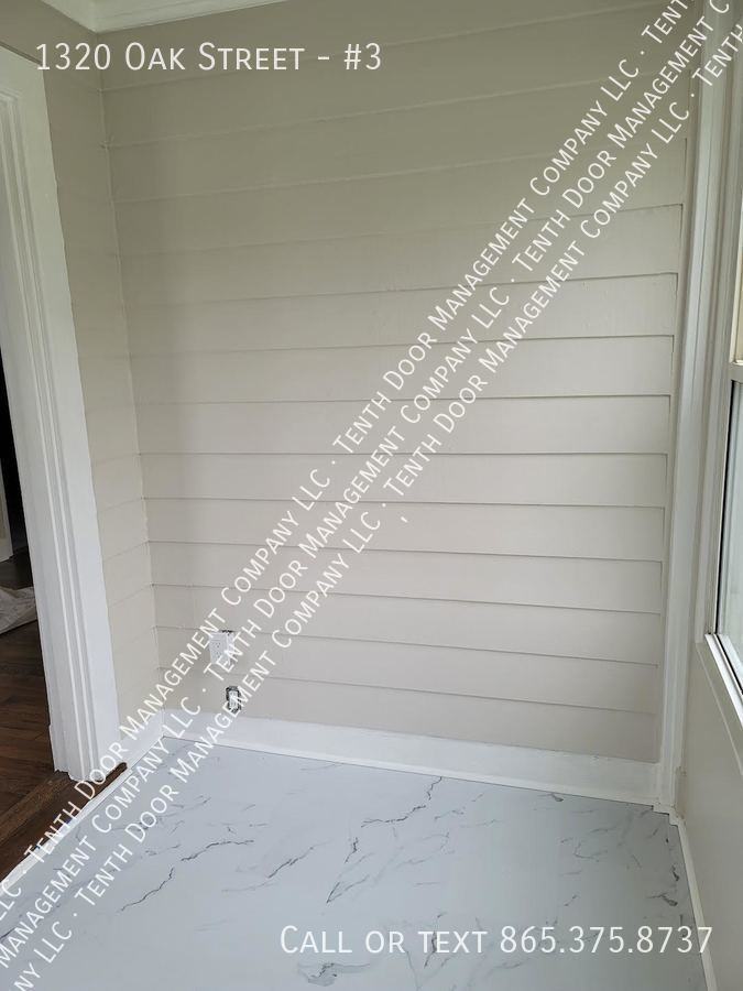 1320 Oak St #3 - Photo 2 of 8