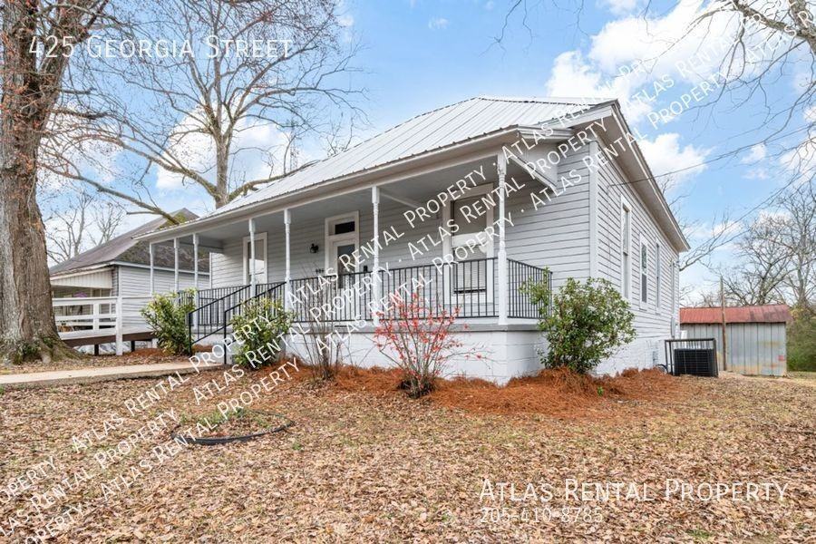 425 Georgia St - Photo 3 of 24