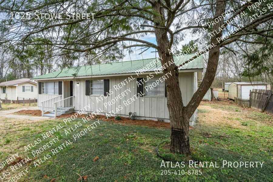 1025 Stowe St - Photo 2 of 23