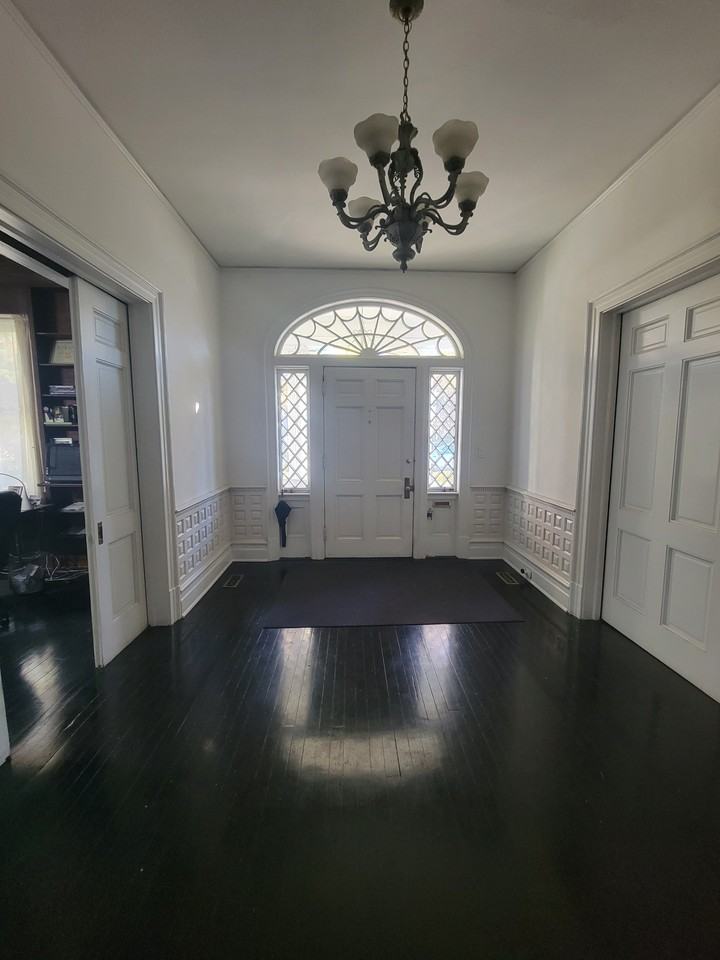 405 Washington St #NA - Photo 2 of 10