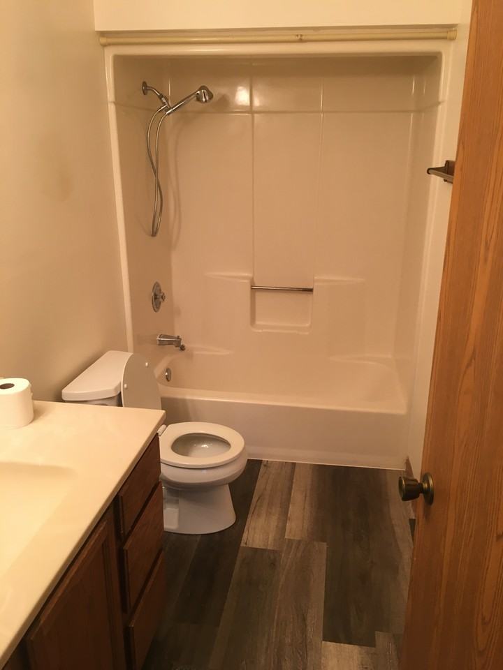 180 N Freeman Dr #5 - Photo 4 of 12