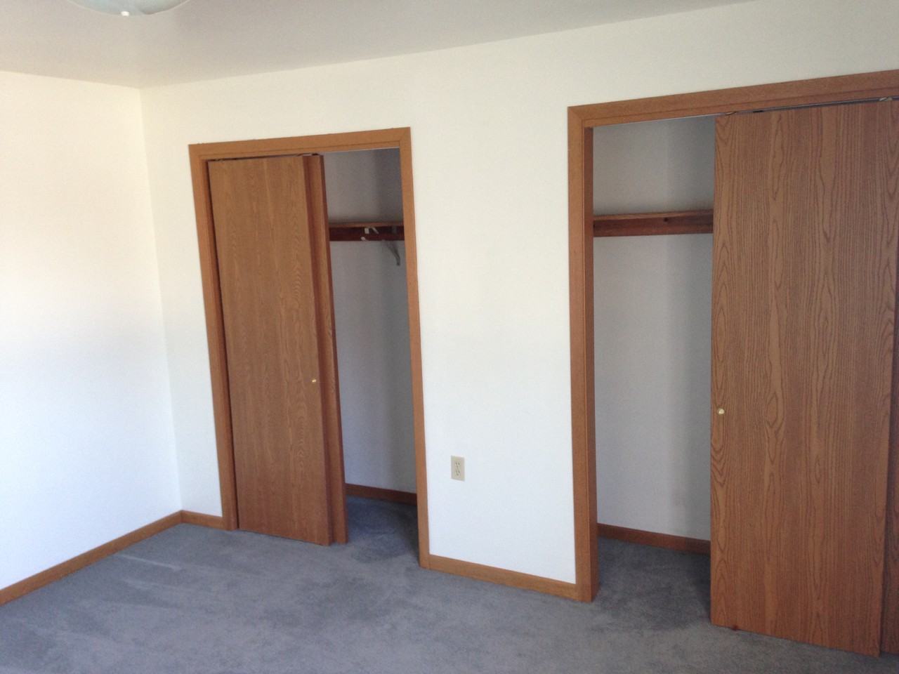 180 N Freeman Dr #5 - Photo 6 of 12