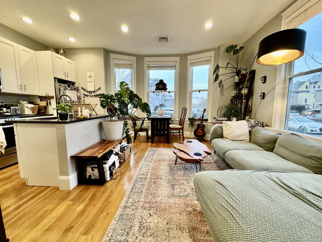 405 S Huntington Ave #1R - Photo 2 of 14