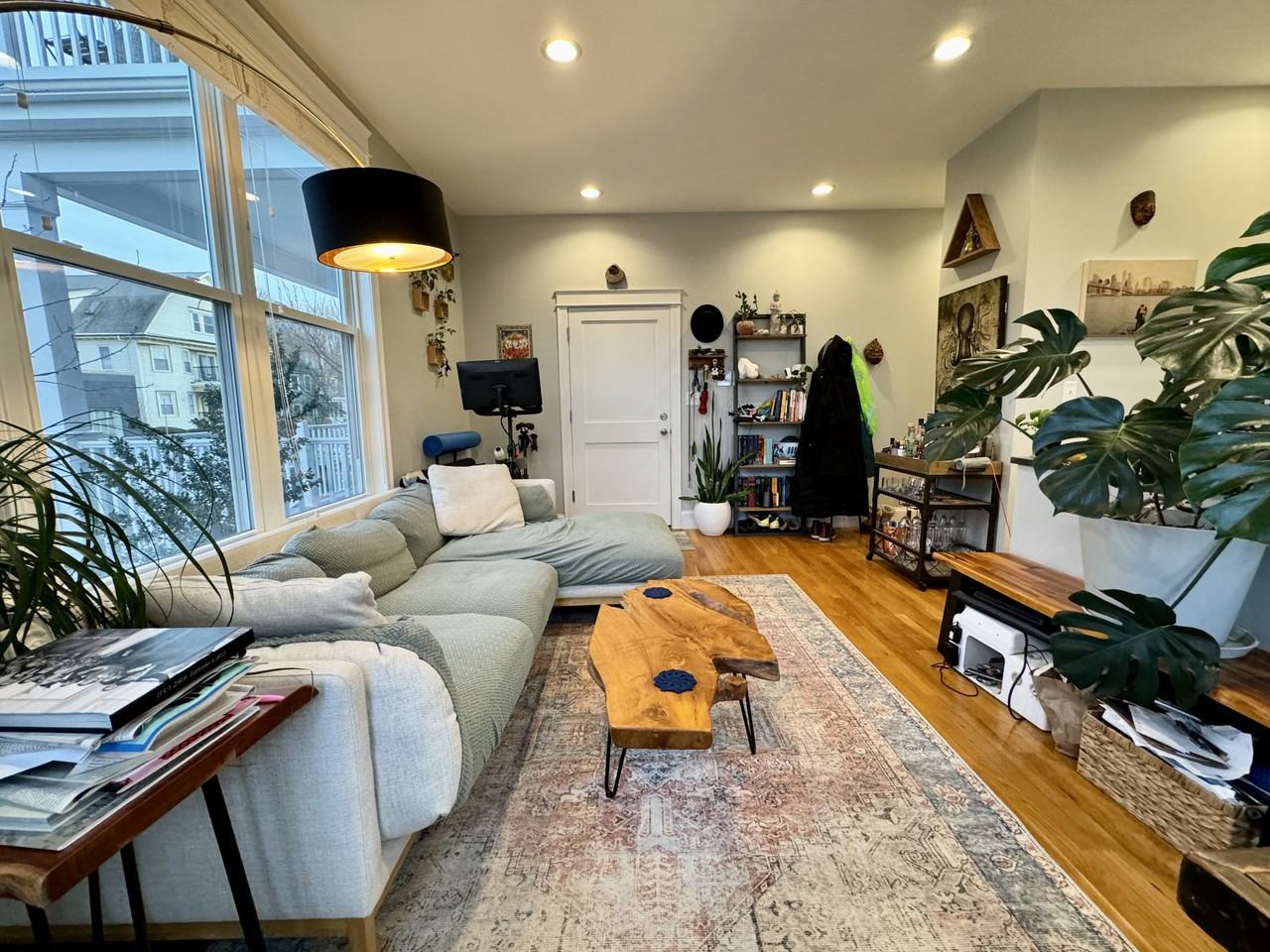 405 S Huntington Ave #1R - Photo 6 of 14