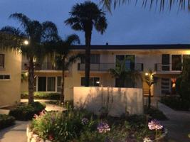 featured image of 1021 Cliff Dr #2