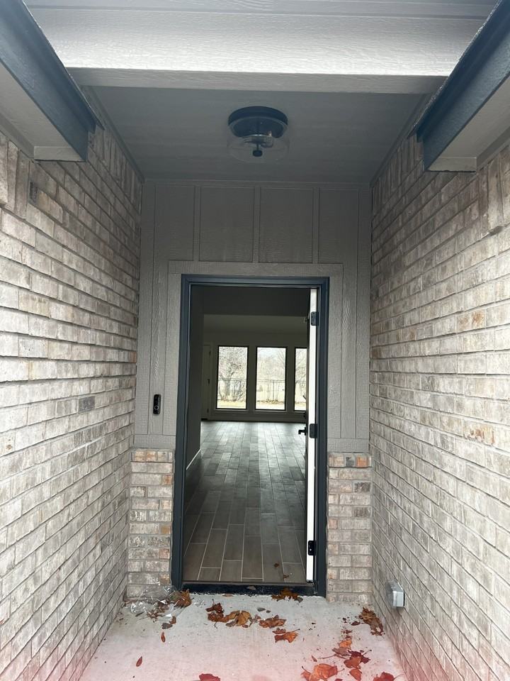 720 Country Club Dr #NA - Photo 3 of 31