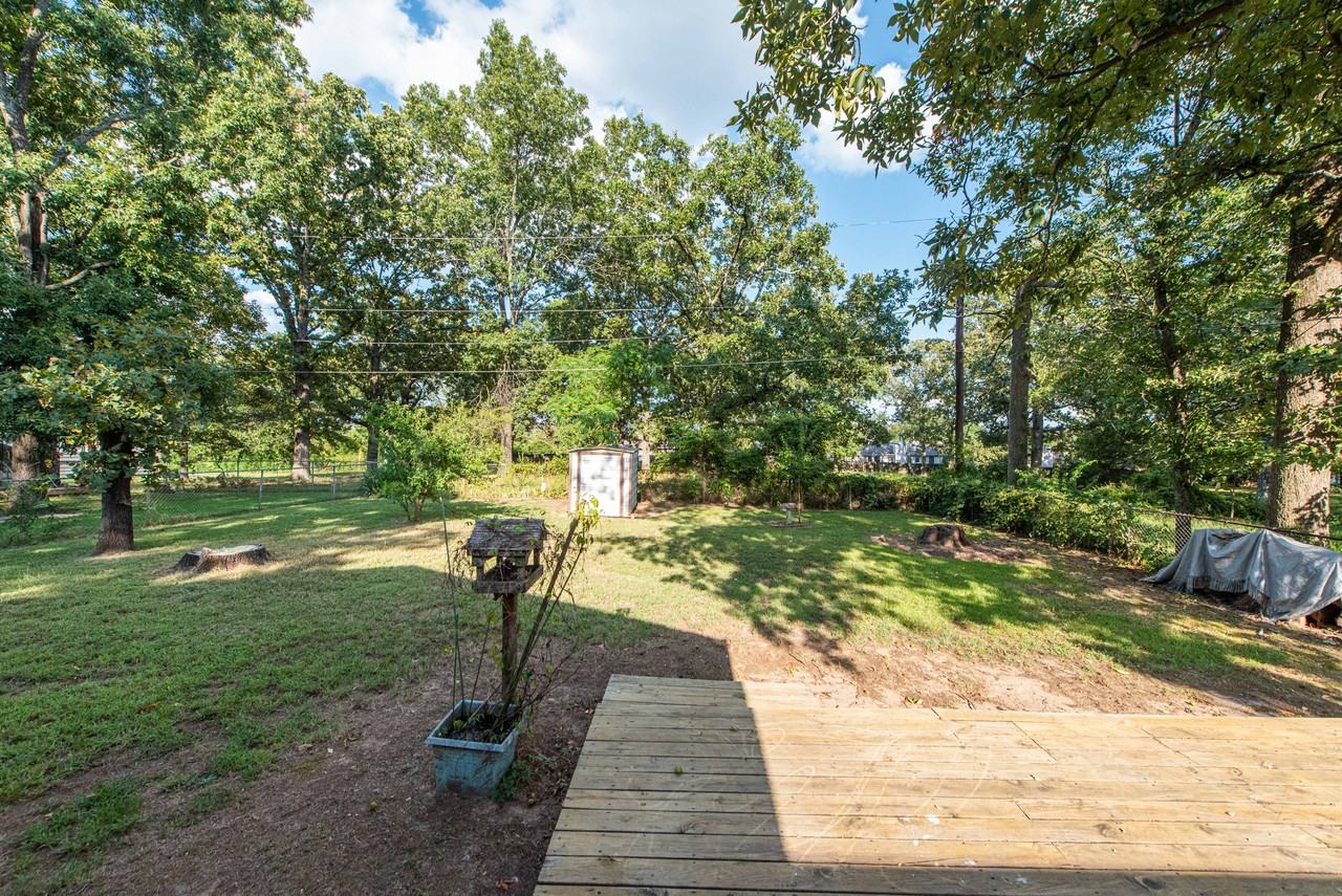 9108 Peach Tree Lane #NA - Photo 3 of 25