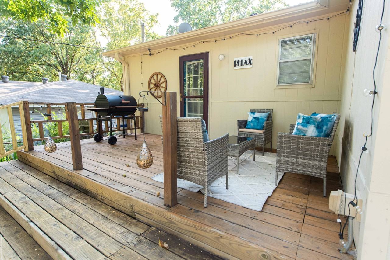 9108 Peach Tree Lane #NA - Photo 5 of 25