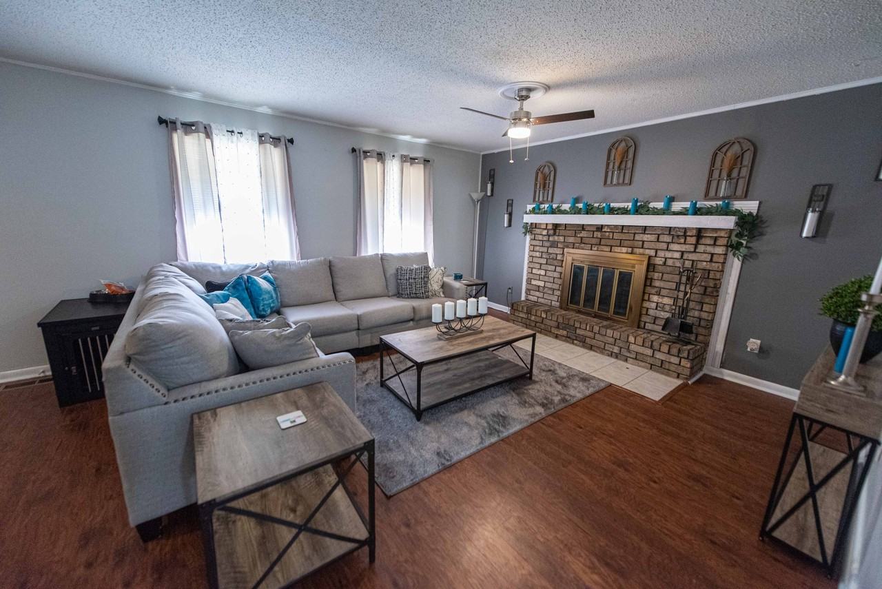 9108 Peach Tree Lane #NA - Photo 6 of 25