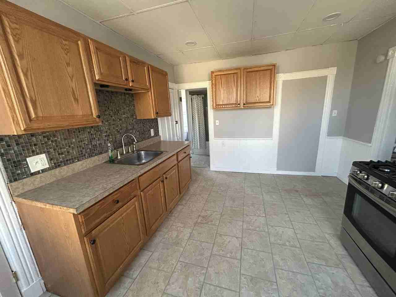 78 Continental Ave #2 - Photo 5 of 30