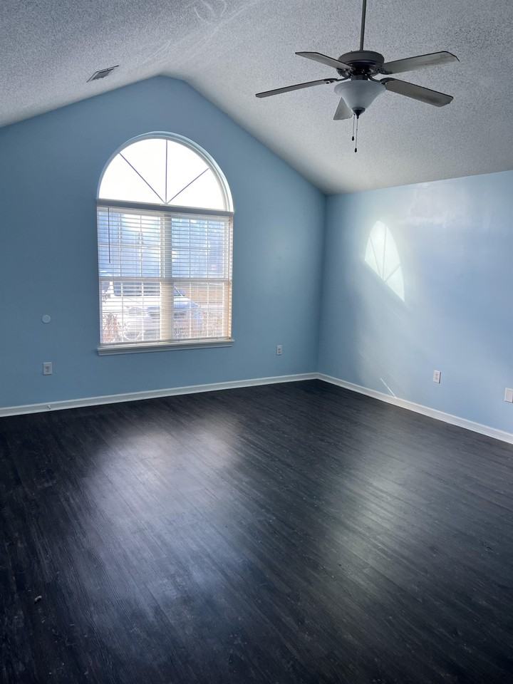 206 Antler Trl #1 - Photo 7 of 11